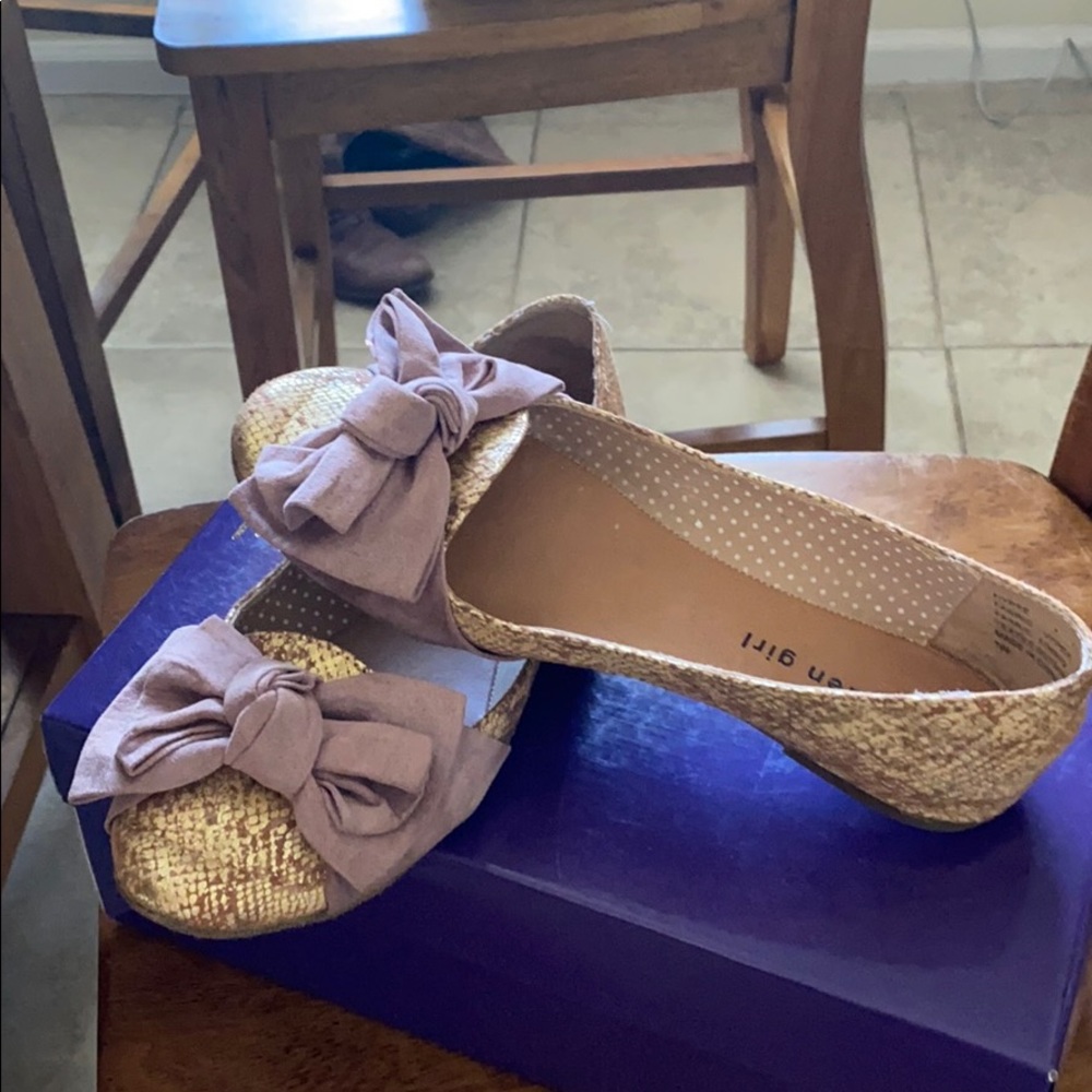 Shoes